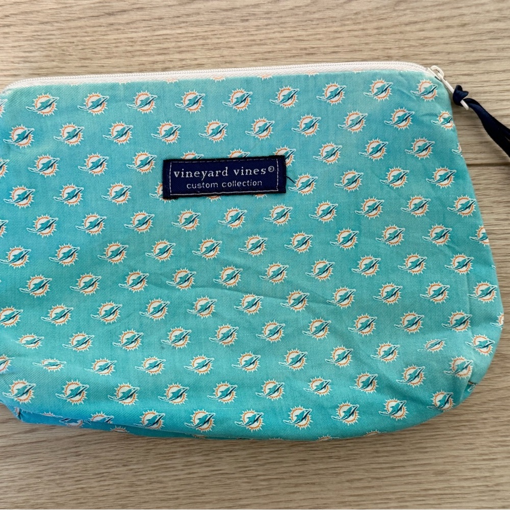 Vineyard Vines Miami Dolphins Makeup Case Zippered